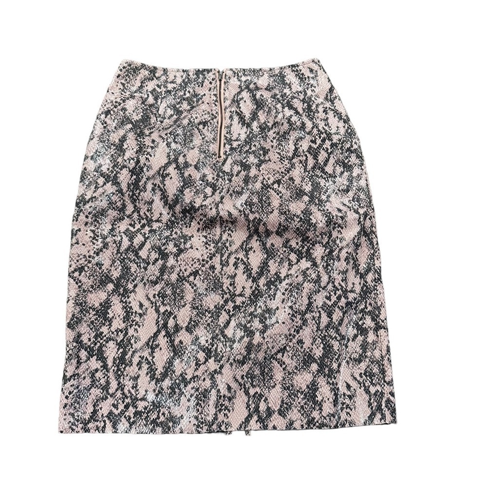 Moon River Pink snakeskin midi skirt - Picture 7 of 10